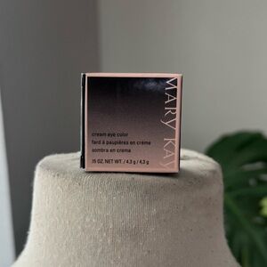 Mary Kay Apricot Twist Cream Eye Color